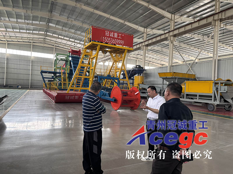 南非客户考察淘金设备