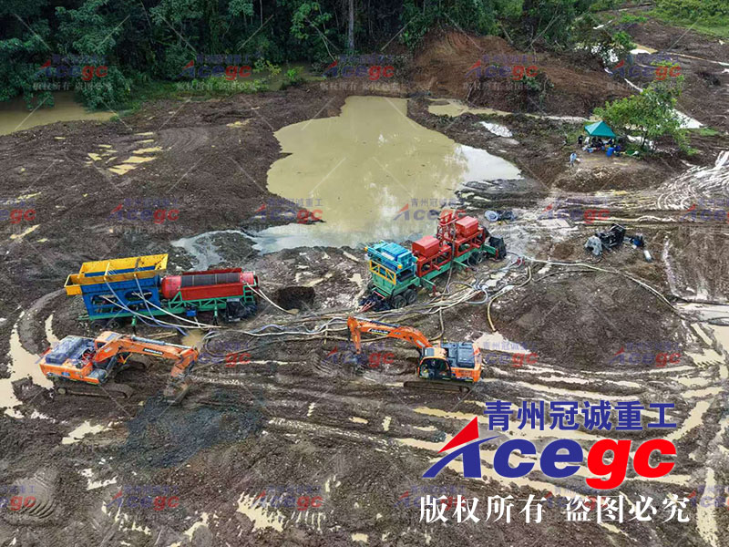 客户案例：哥伦比亚移动淘金设备现场